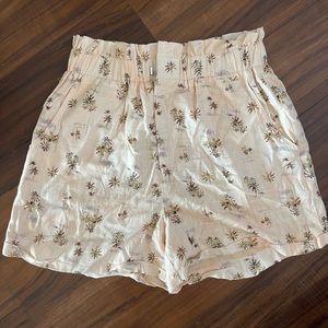 New O.P.T. linen vienna shorts